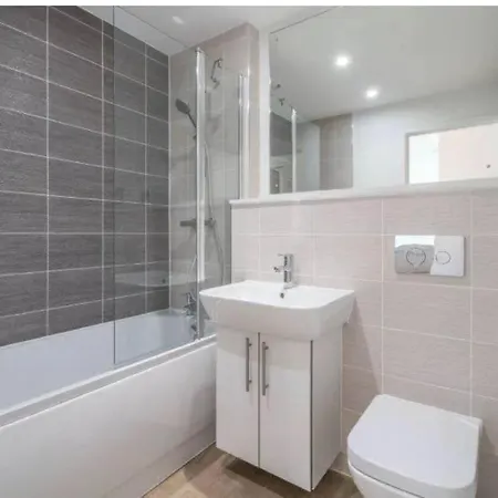 Homestay Shortlet By Z Birmingham